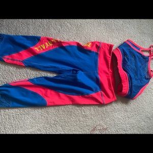 Sports bra and leggings